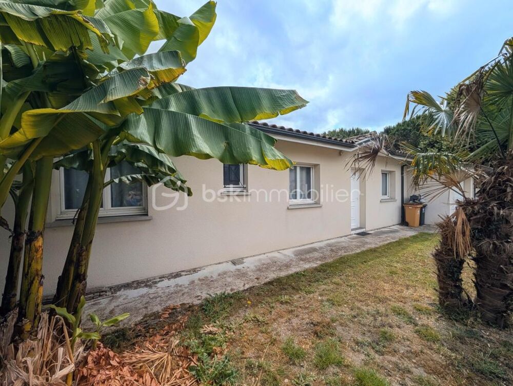 Maison de 101m2 avec garage, 3 chambres dont une suite parentale, centre ville Saint-andré-de-cubzac