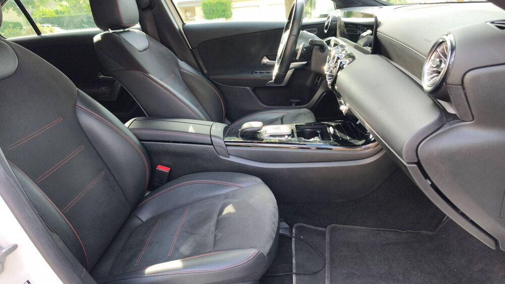 Classe A 180 136 7G-DCT AMG Line - Entretien constructeur Toit ouvran 2021 occasion 95590 Nointel
