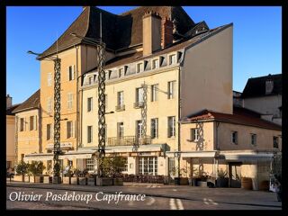  Immeuble � vendre 14 pi�ces 321 m�