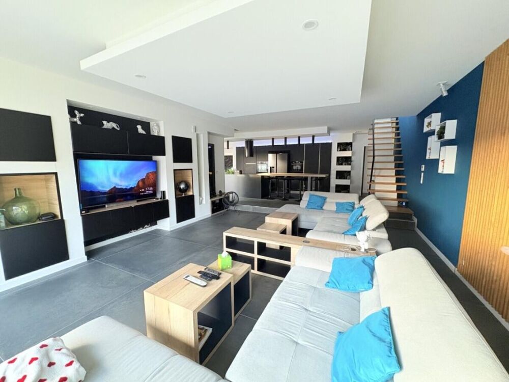 Maison - Castelnau-le-Lez - 220m²