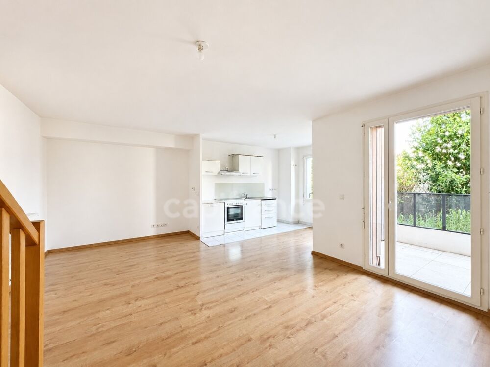 Appartement T3 en duplex avec terrasse au coeur des Bassins à flot - Bordeaux (33)