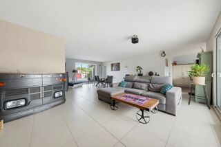  Maison à vendre 8 pièces 157 m²