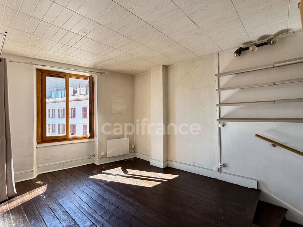 Vente Maison Maison à vendre 4 pièces GEX (01) - 97m2 (au sol) avec balconnet et cave (14m2) Gex