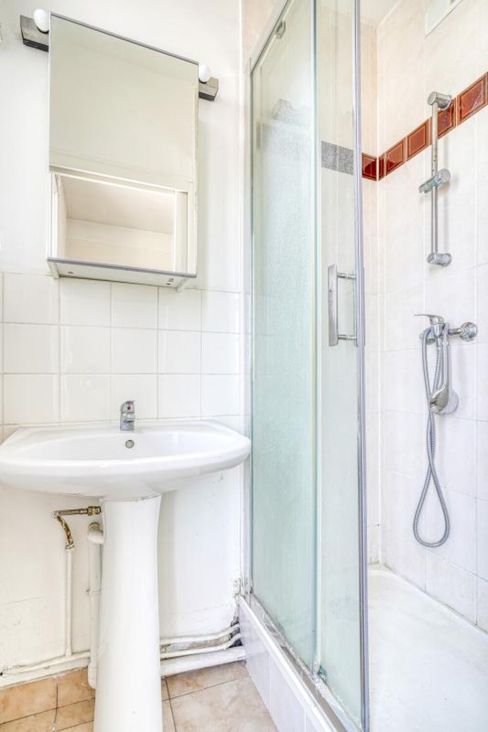 Vente Appartement SAINT-OUEN-SUR-SEINE – GARIBALDI – 2 PIÈCES DE 33,30 M² – 5? ÉTAGE – À 2 MINUTES DU MÉTRO Saint ouen sur seine