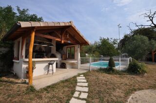  Maison  vendre 6 pices 190 m