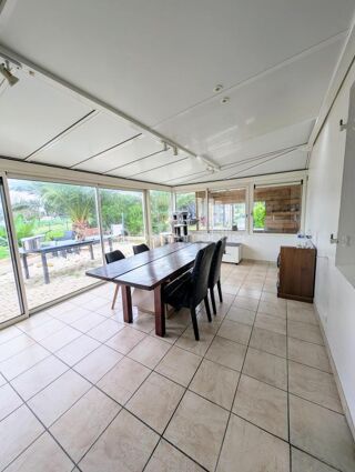  Maison  vendre 8 pices 188 m