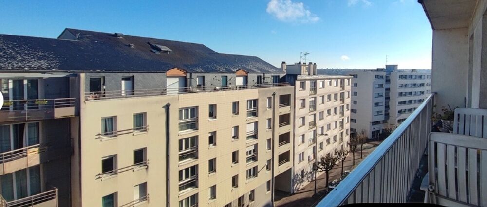 Appartement T5 de 100 m² avec balcon, ascenseur, cave et stationnement  Fort potentiel à Limoges