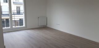  Appartement � louer 4 pi�ces 79 m�