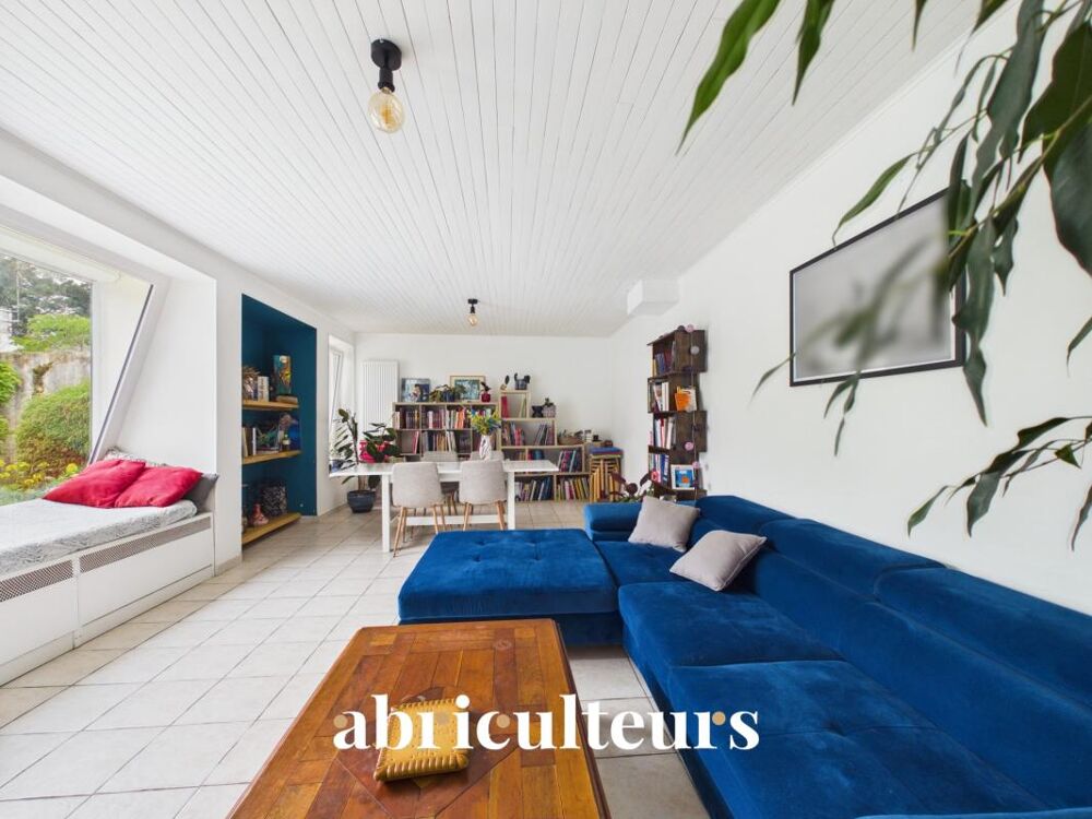 Location Maison A Nantes,  Charmante maison de plain pied , 3 Chambres avec jardin , à louer en meublé pour un an Nantes