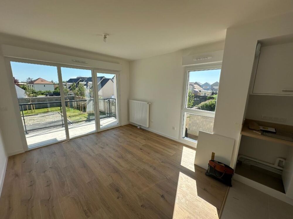 T2 neuf avec balcon et parking à Mainvilliers