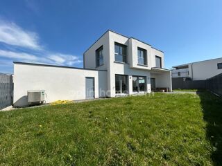  Maison  vendre 5 pices 138 m