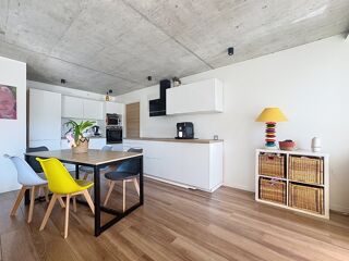  Appartement � vendre 4 pi�ces 96 m�