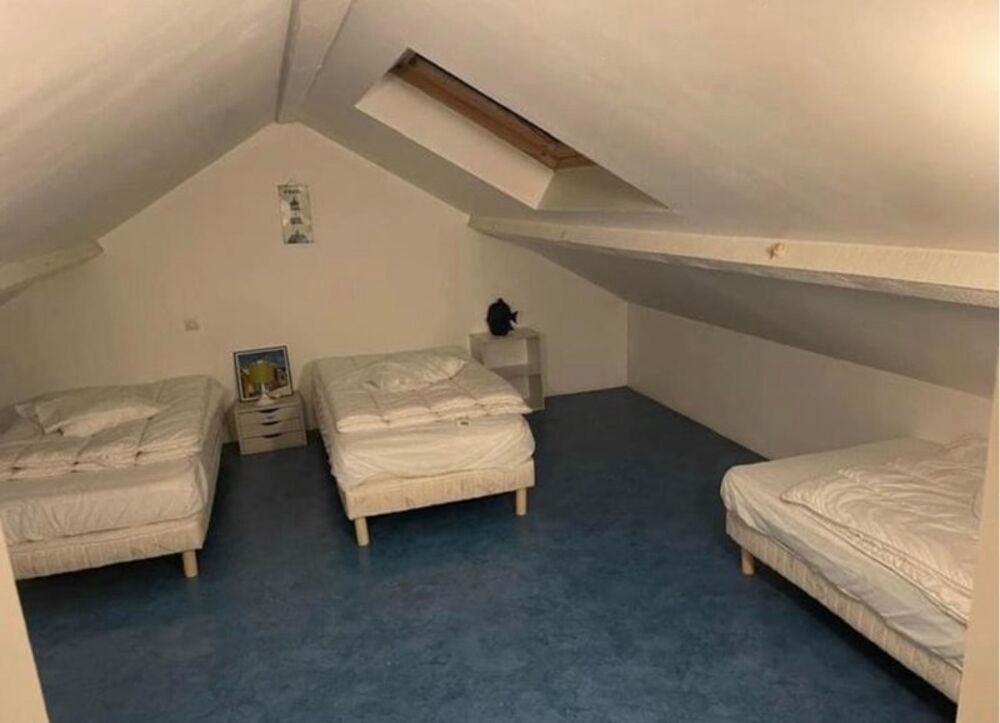 Maison 170 M2 + deux dépendances