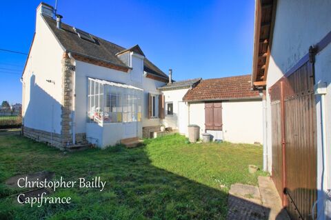 Charmante maison avec dépendances, dans rue calme, à proximité des commodités 85000 Dompierre-sur-Besbre (03290)