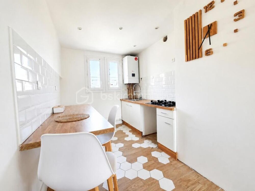 Vente Appartement APPARTEMENT T4 AVEC BALCON – 77,63 m² – GANGES – PROCHE TOUTES COMMODITÉS Ganges