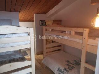  Appartement  vendre 10 pices 190 m