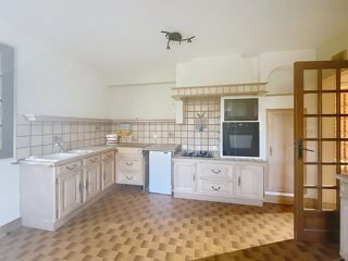  Maison � vendre 8 pi�ces 211 m�