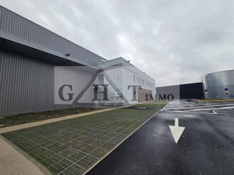   Local d'activité de 850 m² à louer à FREPILLON 