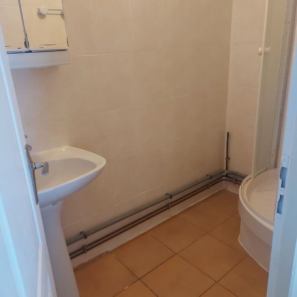Location Appartement Studio de 24m2 à louer sur Saint-Martin-d'Hères Saint martin d heres