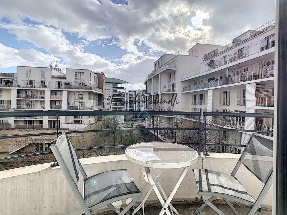 Location Appartement Studio à louer 18.15 mé LYON 8EME ARRONDISSEMENT (69) Tram T2 & T4  Métro D Lyon 8