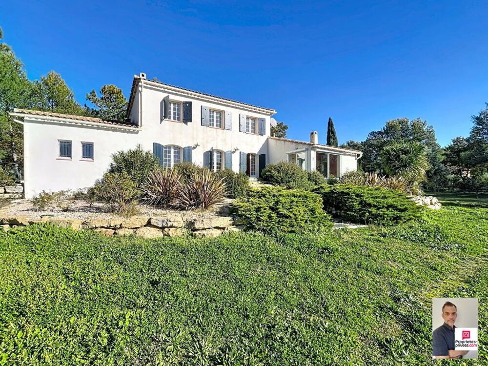 Villa 4 pièce(s) 184 m2