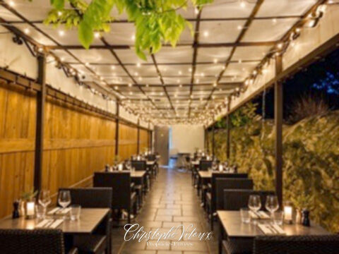   11000 CARCASSONNE - RESTAURANT 100 COUVERTS, TERRASSE 