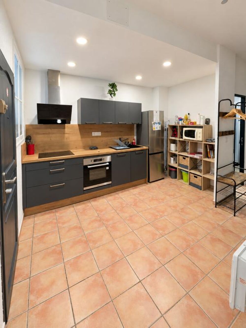 INVESTISSEMENT LOCATIF CLÉ EN MAIN  RÉNOVÉ ET MEUBLÉ - PERPIGNAN GARE
