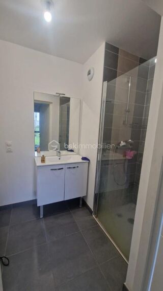  Appartement � vendre 4 pi�ces 83 m�