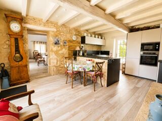  Propriété/château à vendre 4 pièces 125 m²