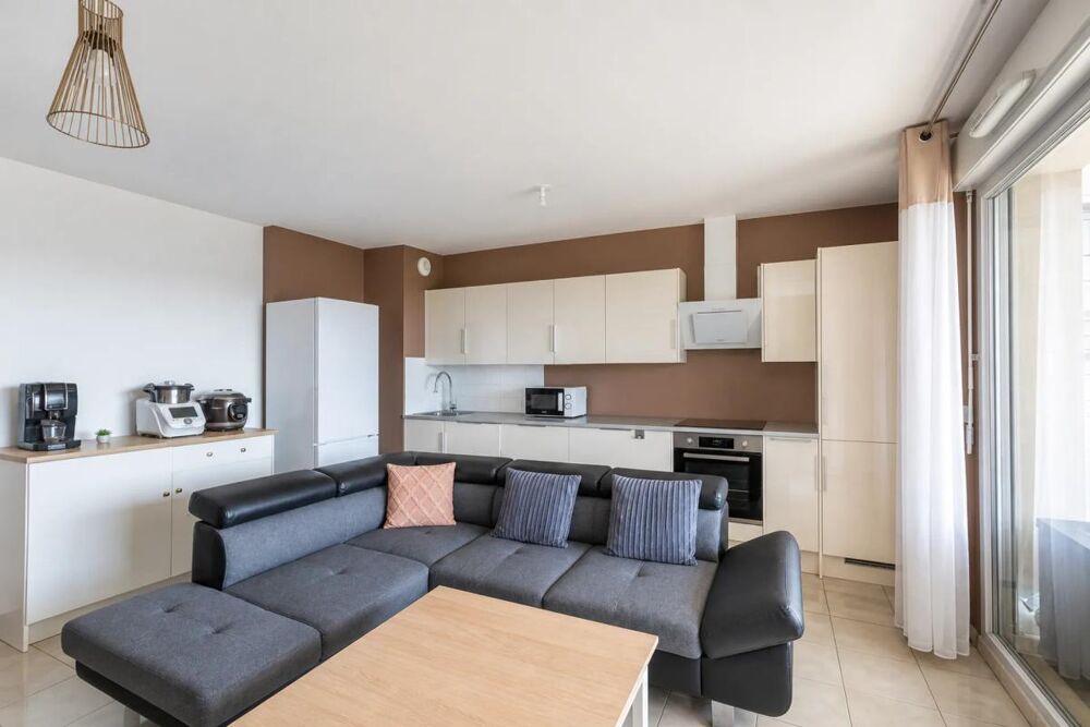 Vente Appartement VENDU LOUÉ - 3 pièces de 63 m2, situé à Vaulx-en-Velin Vaulx en velin