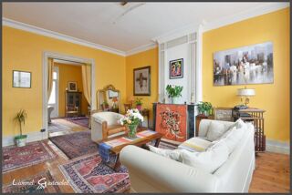  Maison à vendre 9 pièces 216 m²