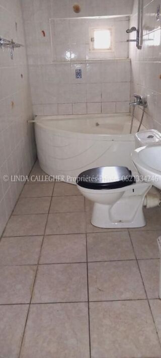  Immeuble � vendre 15 + pi�ces 466 m�