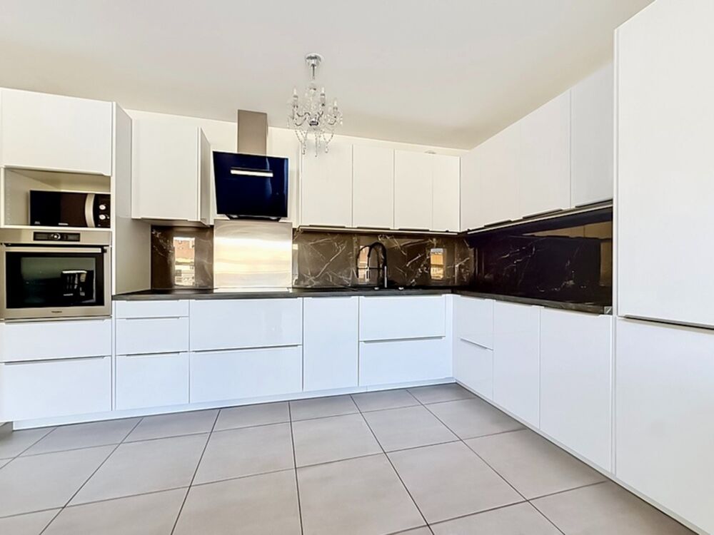 Appartement à louer 4 pièces ANNEMASSE (74)