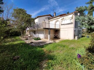  Maison à vendre 10 pièces 232 m²