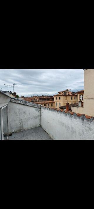  Appartement à louer 2 pièces 45 m²