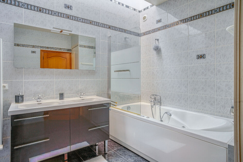 � vendre  Maison Viry-Ch�tillon (91170)