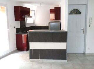  Appartement à louer 2 pièces 37 m²
