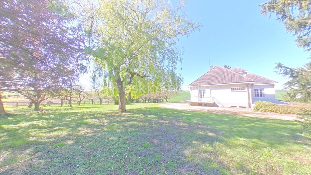 Pavillon sur sous-sol de 131 m² avec terrasse sur 4073 m² de jardin