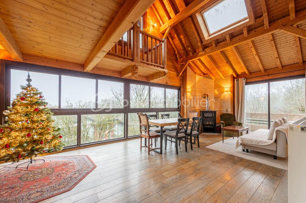 Exclusivité : LA ROCHE SUR FORON Appartement spacieux de caractère + annexe indépendante avec jardin