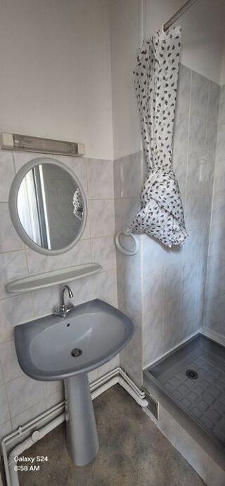  Appartement à louer 1 pièce 15 m²