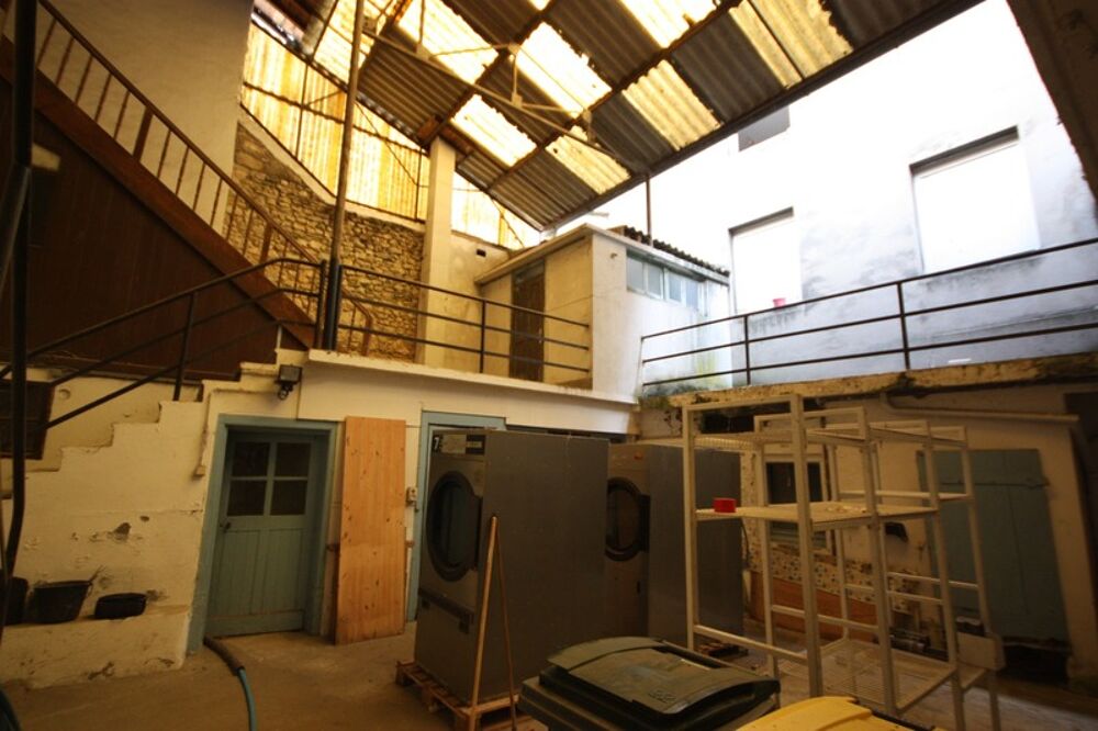 Vente Immeuble Immeuble à aménager de 320 m² à vendre au centre de SAINT RAMBERT EN BUGEY (01) Saint rambert en bugey