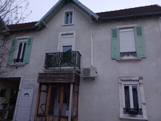  Immeuble à vendre 4 pièces 130 m²