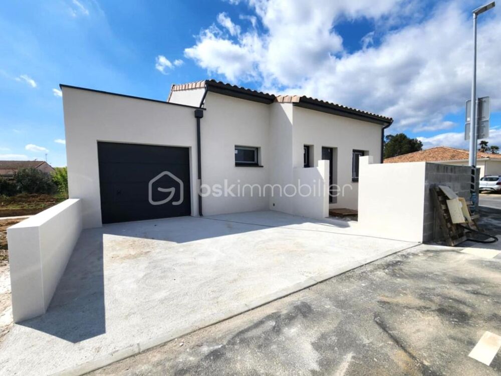 Villa de plain-pied avec garage