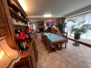  Maison � vendre 8 pi�ces 230 m�