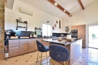  Villa à vendre 7 pièces 158 m²