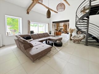  Maison à vendre 8 pièces 265 m²