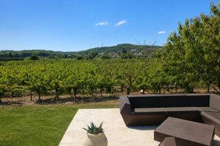  Propriété/château à vendre 4 pièces 160 m²