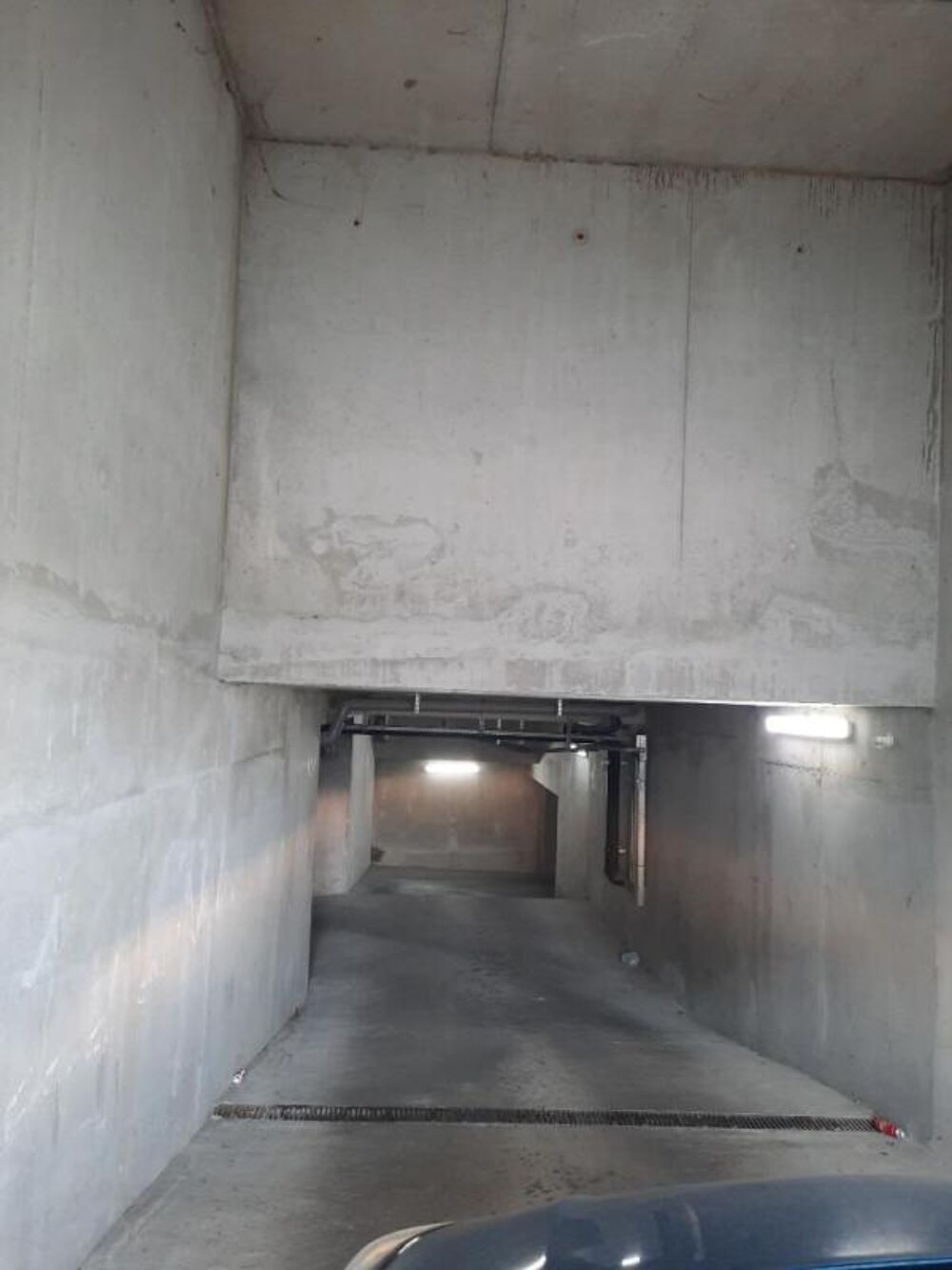 Location Parking/Garage CASE DE PARKING CALUIRE ET CUIRE Caluire et cuire