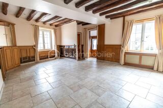  Maison  vendre 9 pices 302 m