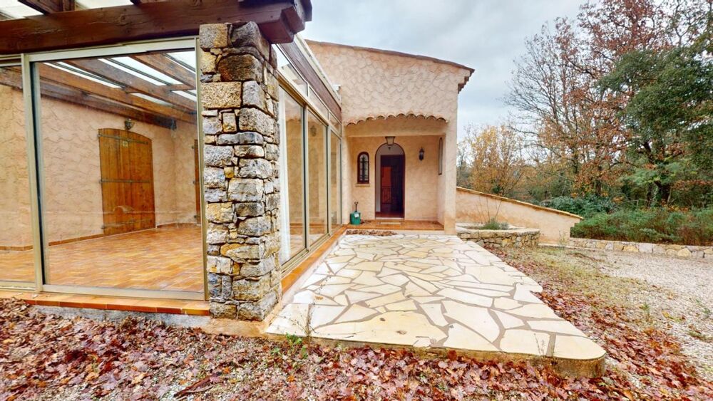 Vente Maison Maison Le Thoronet 6 pièce(s) 180 m2 Le thoronet
